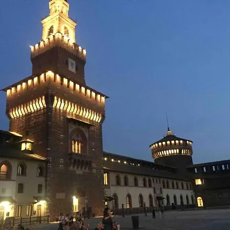 And Chic Near Fiera Milan
